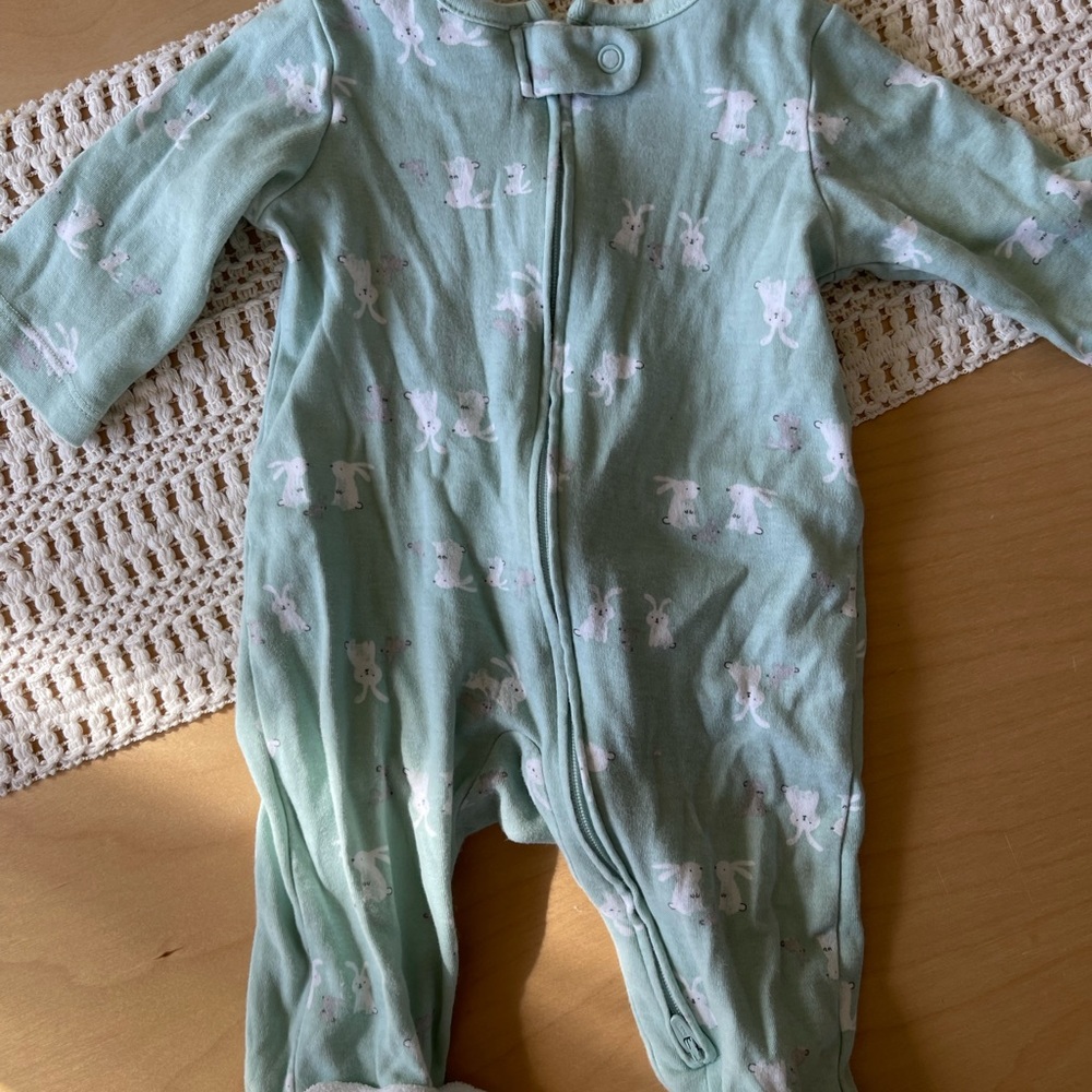 Zipper pajamas